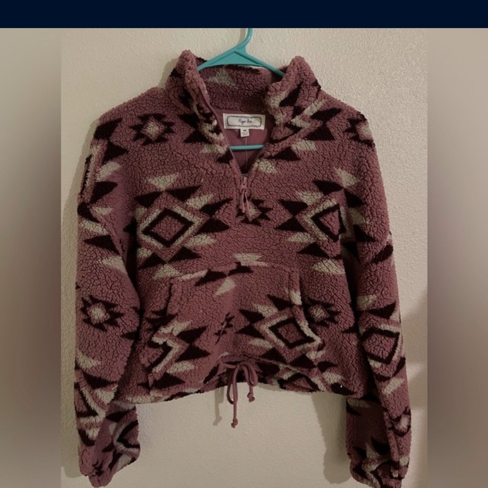 Aztec Patterned Fleece Pullover